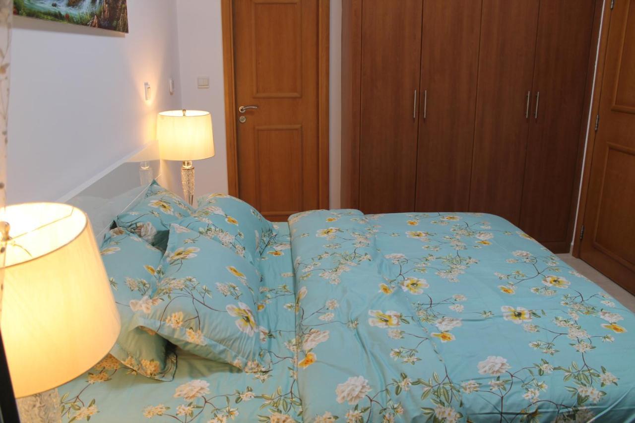Newly Furnished One Bedroom Apartment Next To Metro & Beach In Marina Residence ดูไบ ภายนอก รูปภาพ