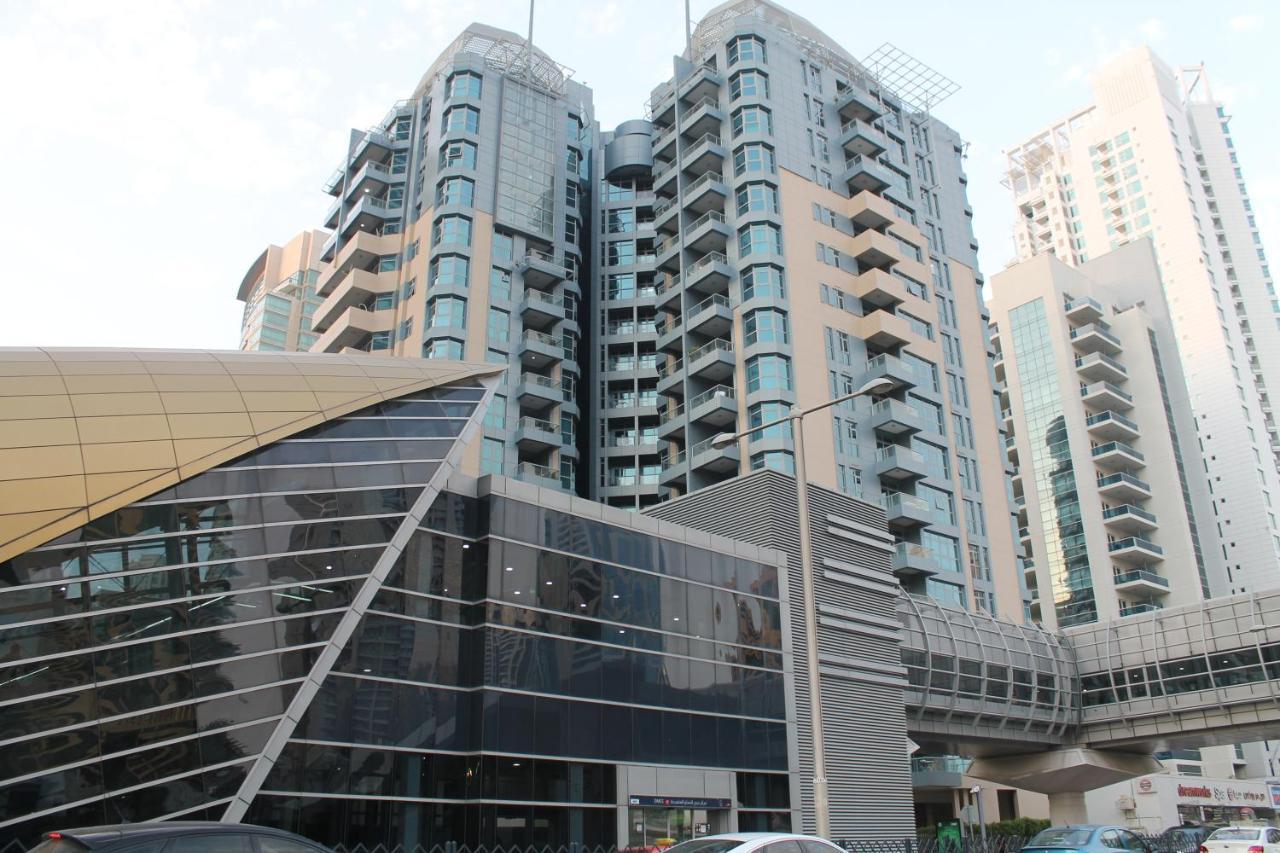 Newly Furnished One Bedroom Apartment Next To Metro & Beach In Marina Residence ดูไบ ภายนอก รูปภาพ
